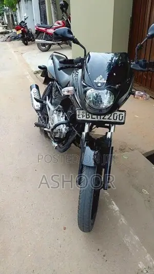 Bajaj Pulsar 150 2016