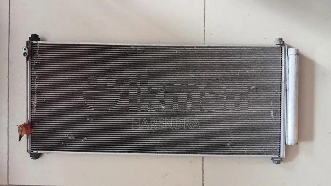 Honda Fit 2 Shuttle AC condenser