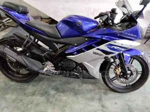 Yamaha R15 2016