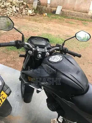 Honda CB Hornet 160R 2016