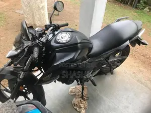 Honda CB Hornet 160R 2016