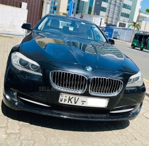 BMW 520i 2011