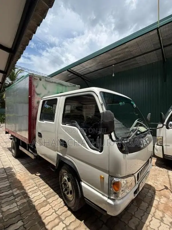 JAC Crew Cab HFC 2017