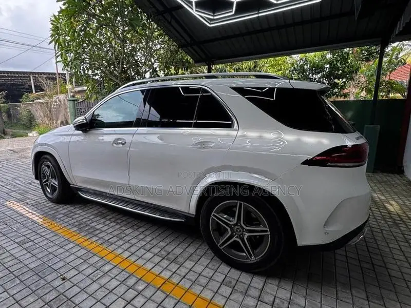 Mercedes Benz GLE 300D 4MATIC AMG Line 2019