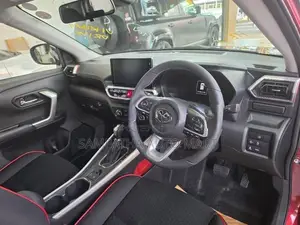 Toyota Raize Z HYBRID BLIND SPOT 2026