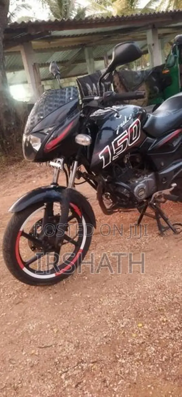 Bajaj Pulsar 150 2017