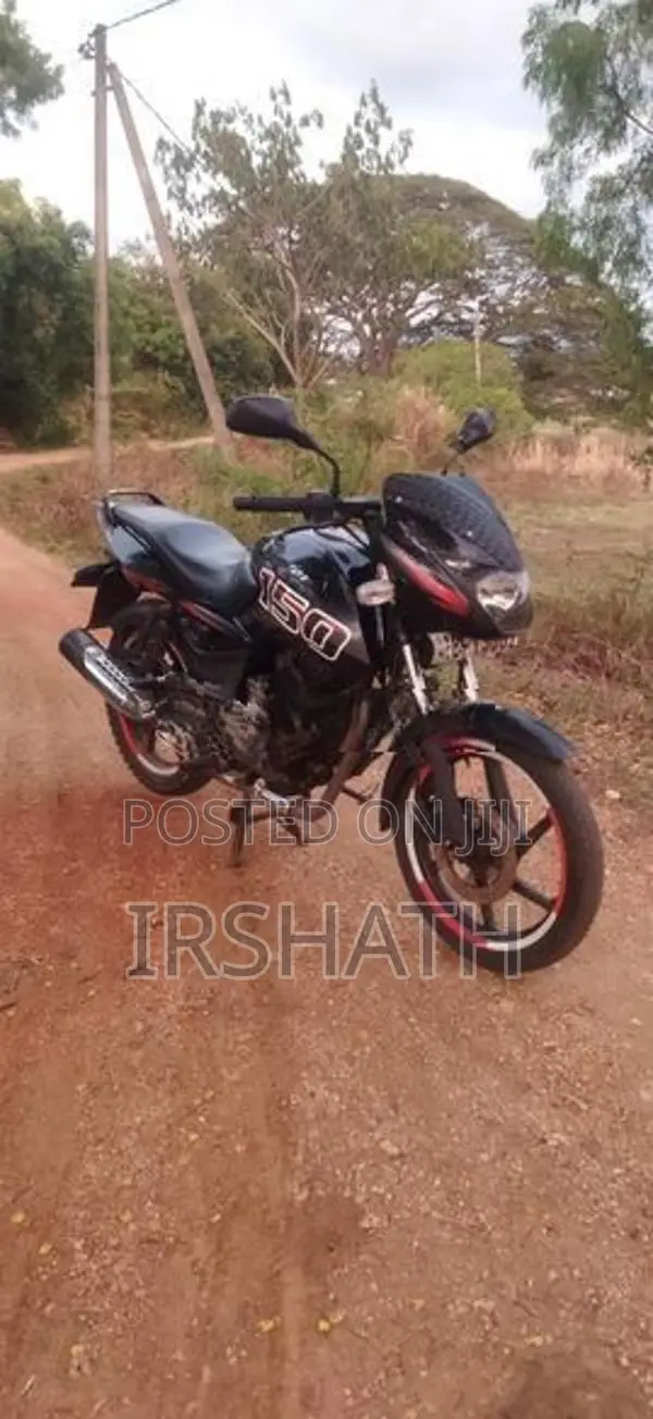 Bajaj Pulsar 150 2017