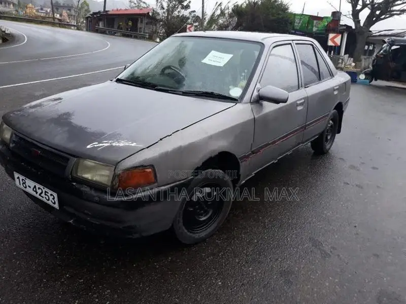 Mazda Familia BG3P 1992
