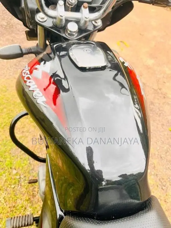 Bajaj Discover 2011