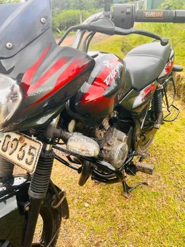 Bajaj Discover 2011