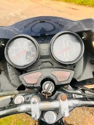 Bajaj Discover 2011