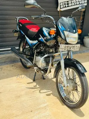 Bajaj CT100 2016