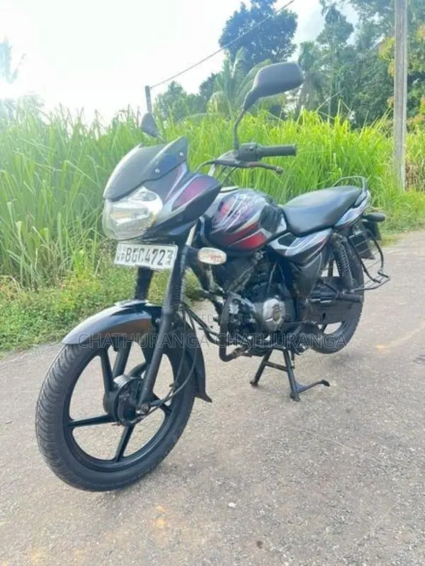 Bajaj Discover 2018