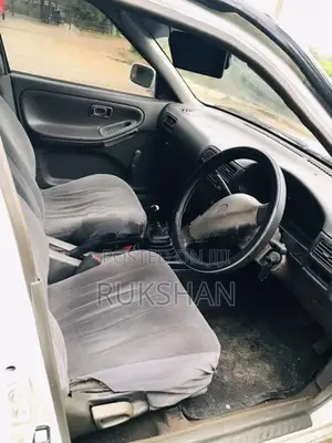 Nissan Sunny 1991