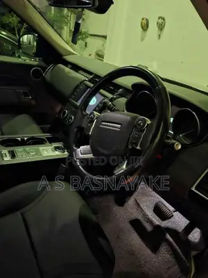 Land Rover Discovery 2017