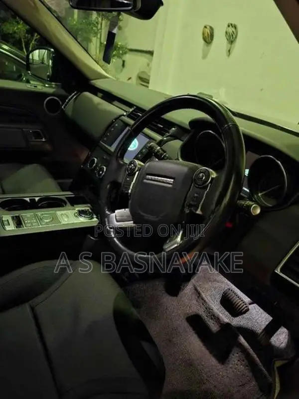 Land Rover Discovery 2017