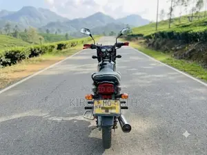 Bajaj CT100 2006