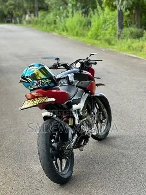 Bajaj Pulsar NS160 2016