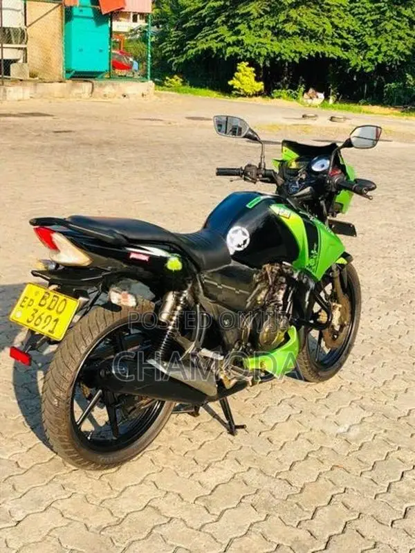 TVS Apache RTR 2016