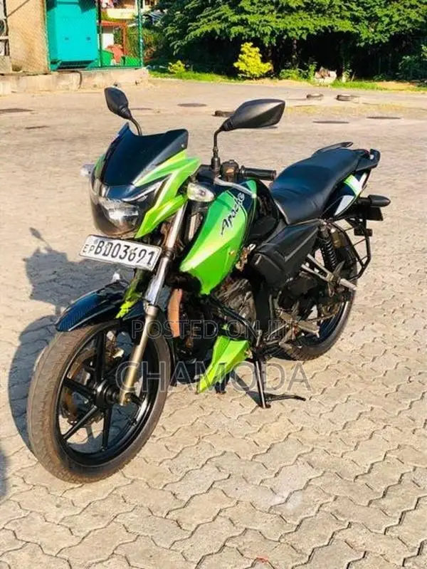 TVS Apache RTR 2016