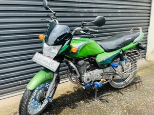 Bajaj Caliber 2004