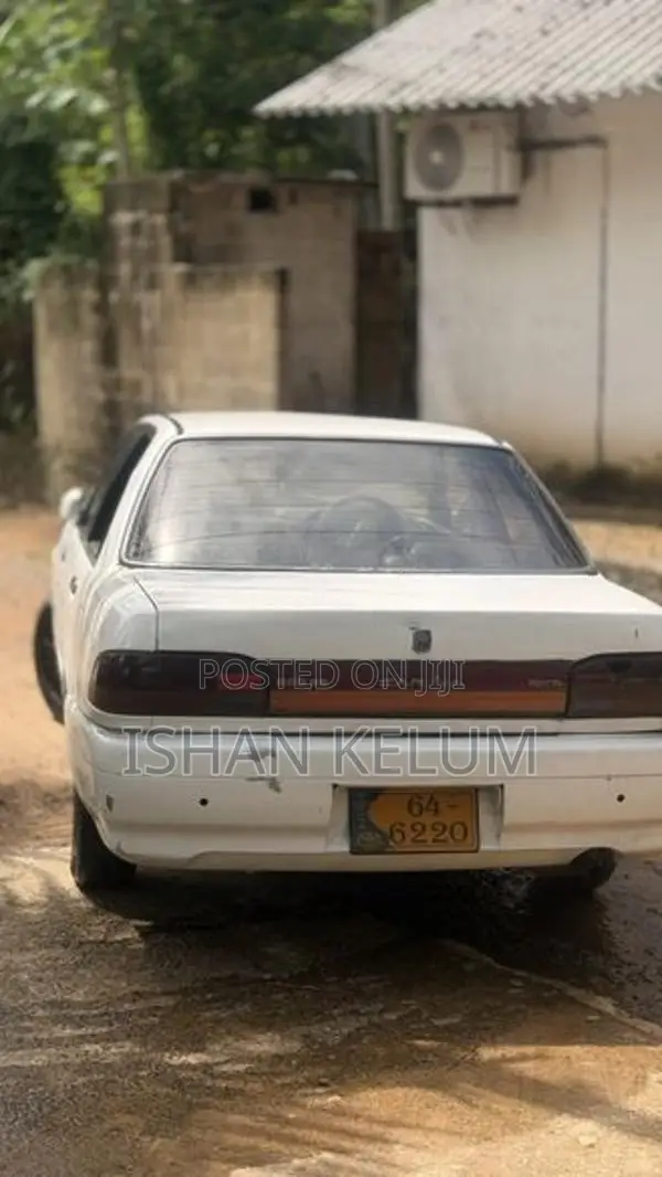 Toyota Carina 1990