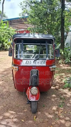Bajaj RE 2008