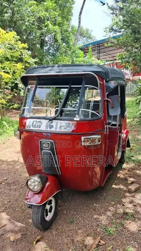 Bajaj RE 2008