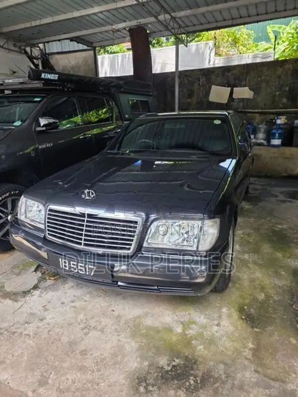 Mercedes Benz S300 1993