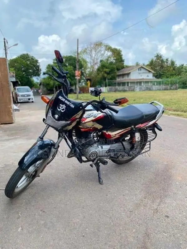 Bajaj CT100 ES 2025