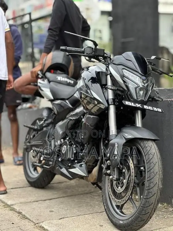 Bajaj Pulsar NS200 2026