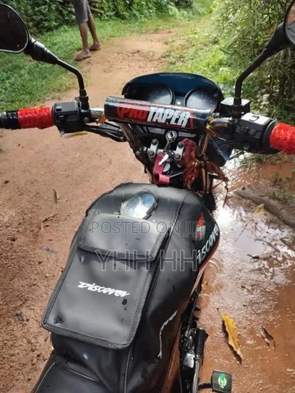 Bajaj Discover 2009