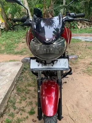 Bajaj Discover 2011