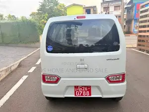 Suzuki Wagon R FX 2024