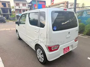 Suzuki Wagon R FX 2024