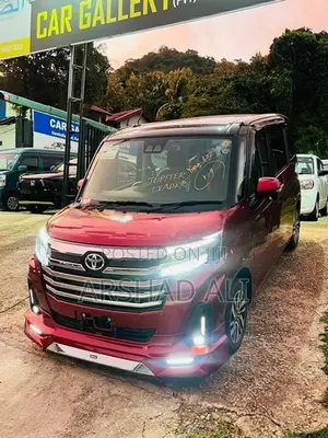 Toyota Roomy Custom G 2025