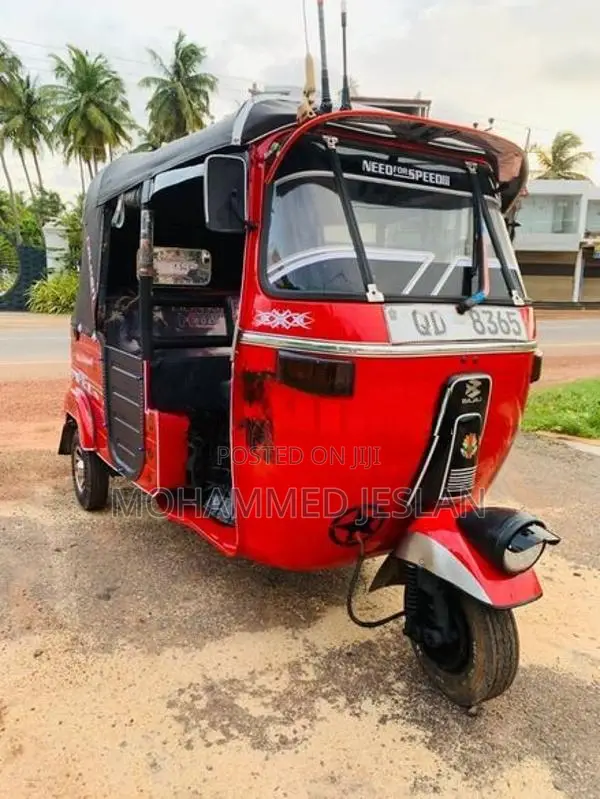 Bajaj RE 2006