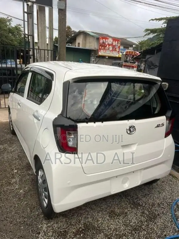 Daihatsu Mira Es Alto 2023