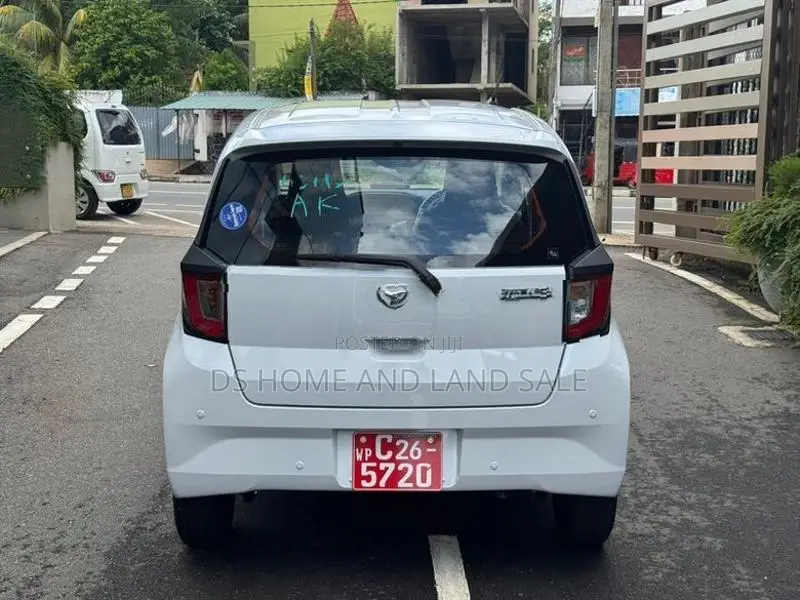 Daihatsu Mira L Safety 2025