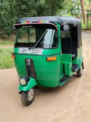 Bajaj RE 2010