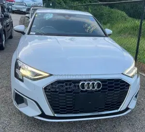 Audi A3 Advance 2024