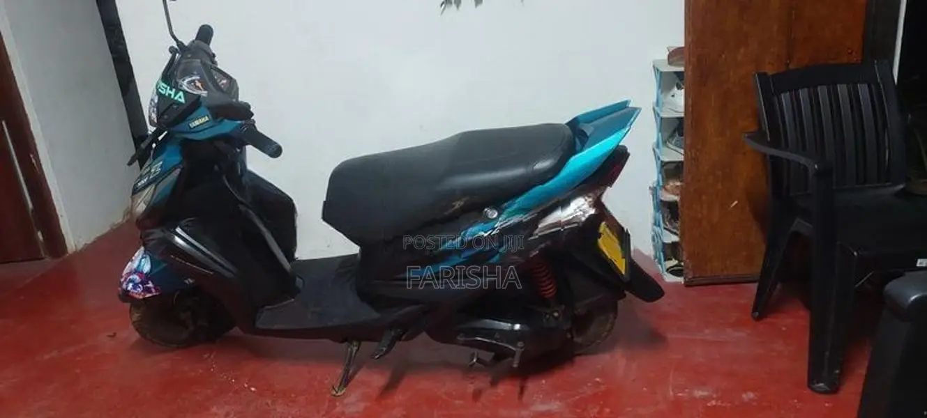 Yamaha Ray 2015