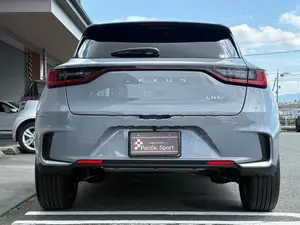 Lexus LBX Elegant Hybrid 2026