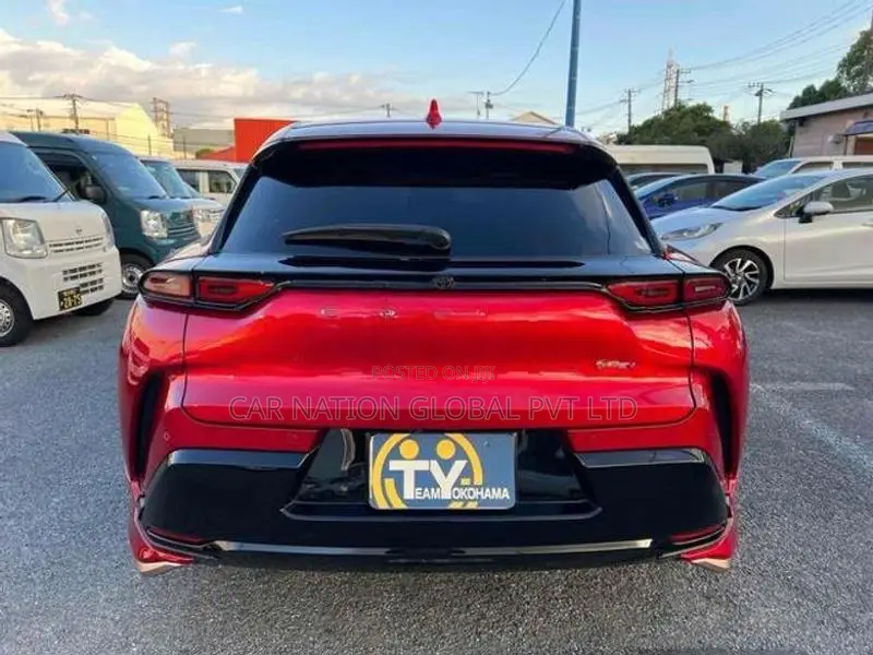 Toyota Crown Sport Z HEV 2025