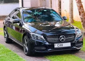 Mercedes Benz C200 Amgline 2015