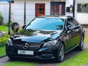 Mercedes Benz C200 Amgline 2015