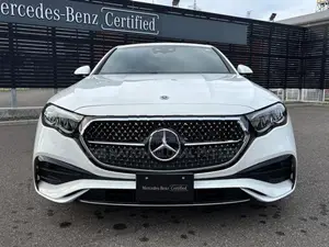Mercedes Benz E200 Avantgarde AMG Line 2025
