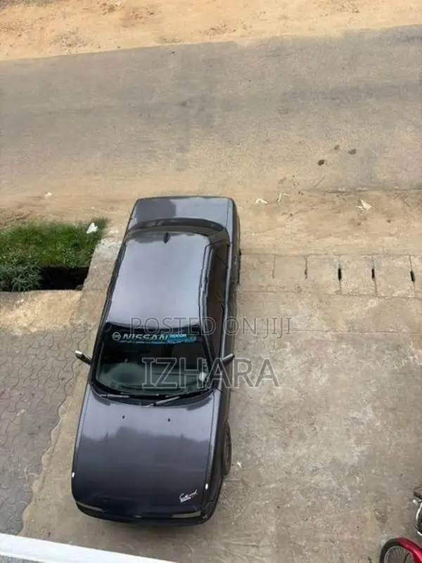 Nissan Sunny FB13 1994