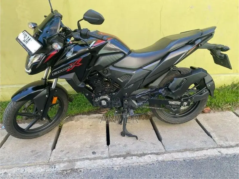 Honda X-Blade CB160 2020