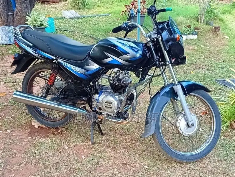 Bajaj CT100 2015